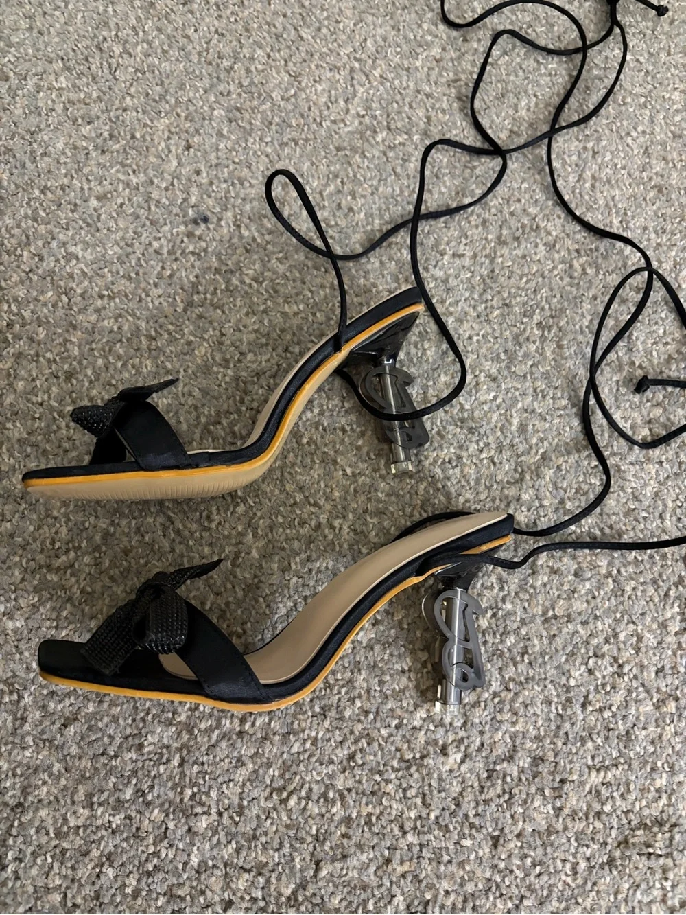 Lace-Up Strappy Heeled Sandals in Black